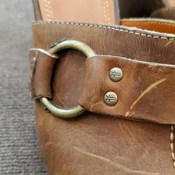 Frye heeled clog. New, size 10W - Picture 2 of 8